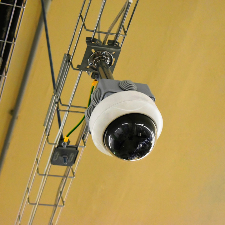 security camera cctv installer